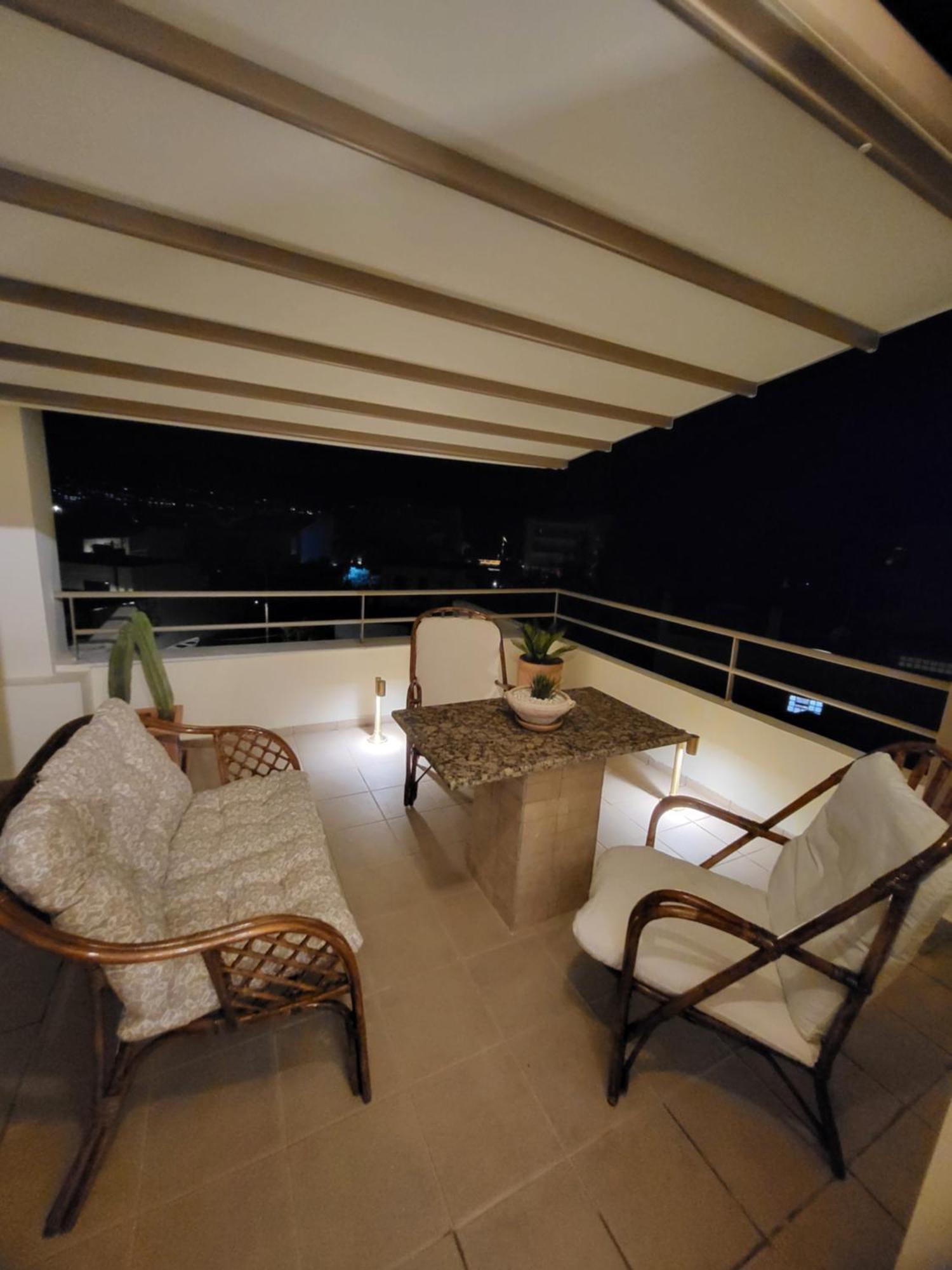 Διαμέρισμα Vivere Terrace Seaside Kalamata Faraí